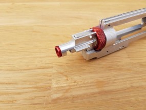 CNC Split Gearbox V2 with int. Hop Up Chamber (8mm) - RETRO ARMS